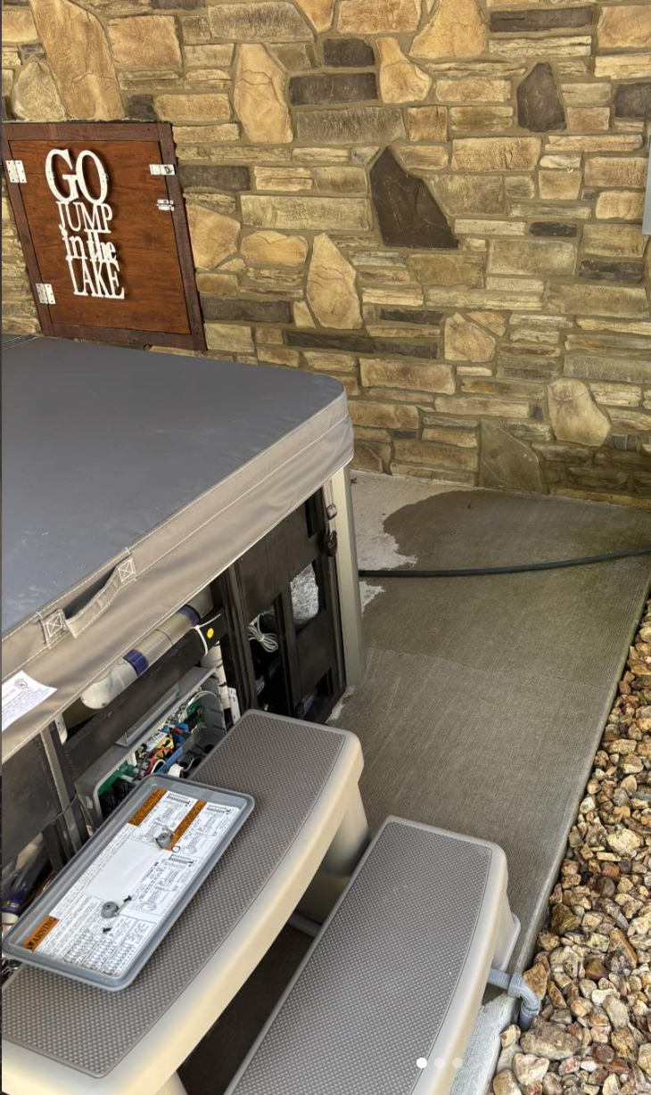 hot tub wiring and electrical hookup in Missouri